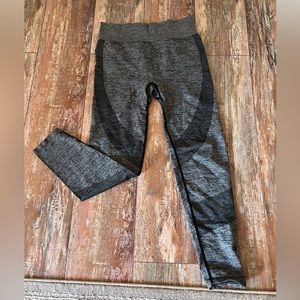 VS PINK seamless grey leggings